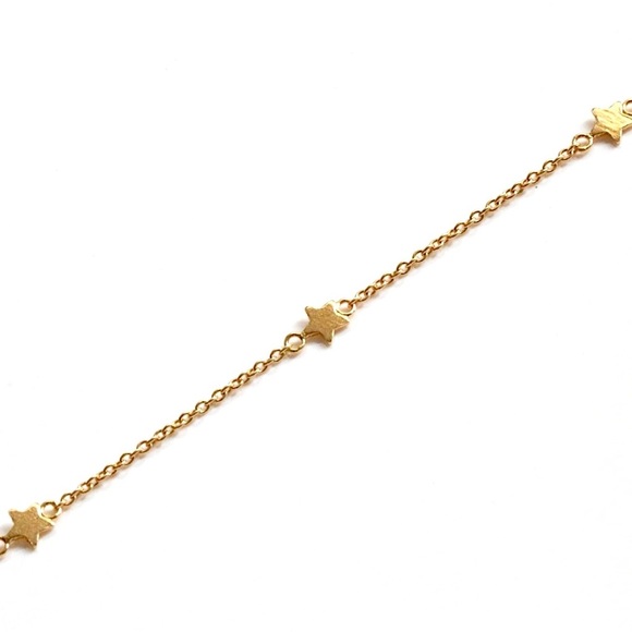 ⭐️Dainty Gold Star Bracelet ⭐️ - Picture 1 of 4
